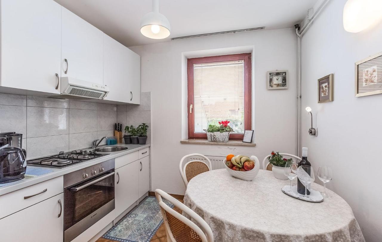 Ferienwohnung Rina B4 Poreč Exterior foto